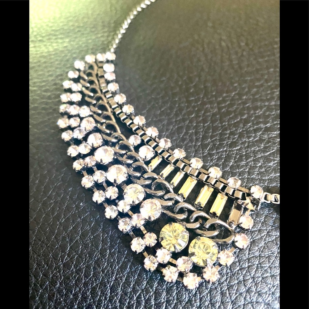 Collar Necklace - Picture 2 of 7